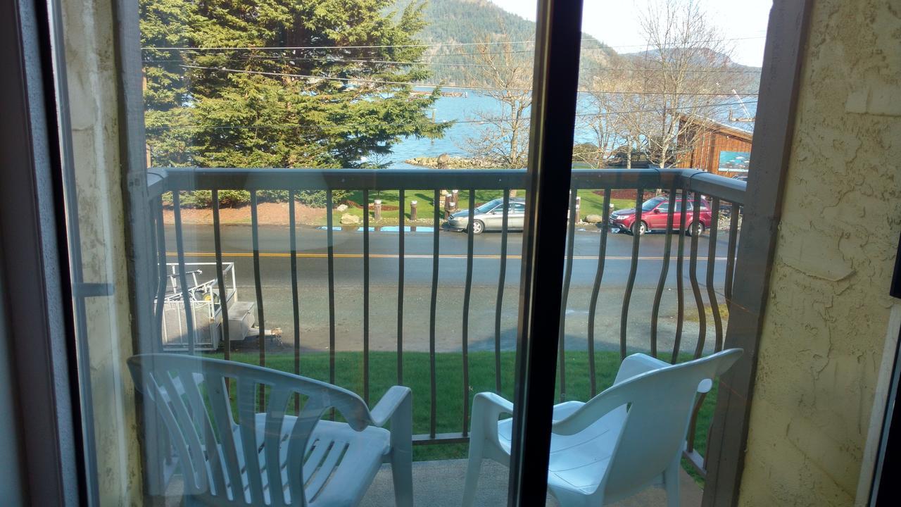 Wessex Inn By The Sea Cowichan Bay Eksteriør bilde